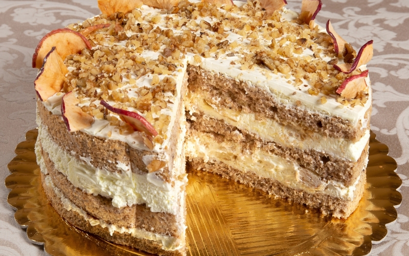 Almás fahéjas torta
