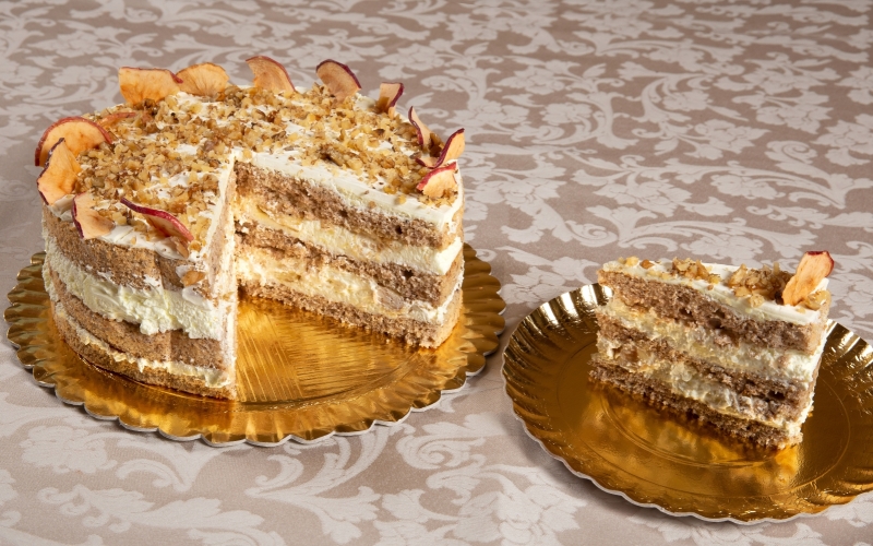 Almás fahéjas torta