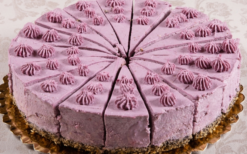 Mákos, aszalt szilvás torta